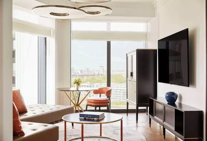 Hotelli Park Hyatt London River Thames