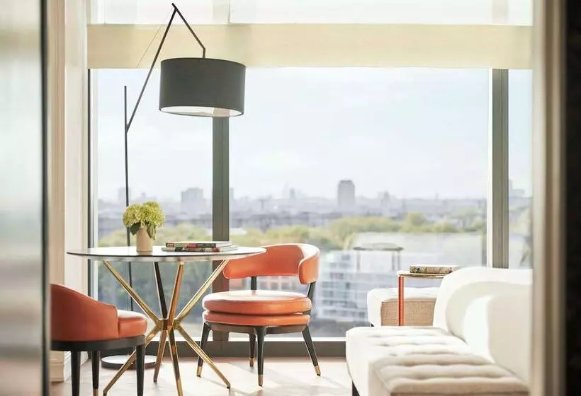 Hotelli Park Hyatt London River Thames