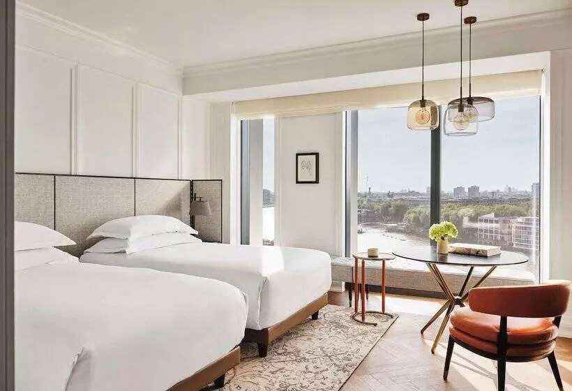Hotelli Park Hyatt London River Thames