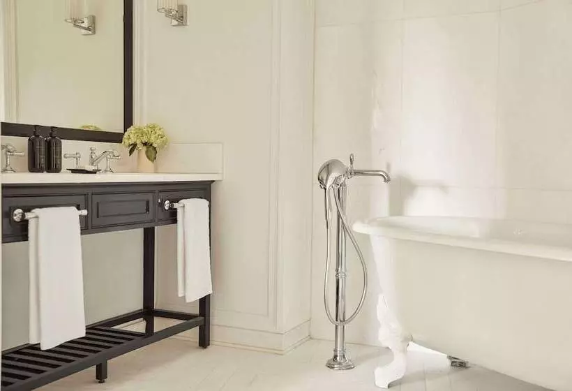 Hotelli Park Hyatt London River Thames