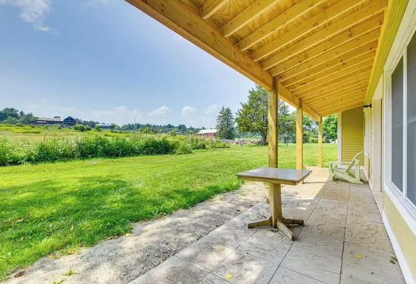 Adirondacks Cottage W/ Countryside Views!