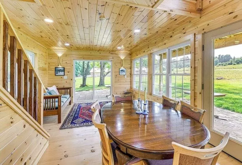 Adirondacks Cottage W/ Countryside Views!