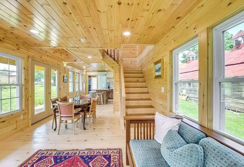 Adirondacks Cottage W/ Countryside Views!