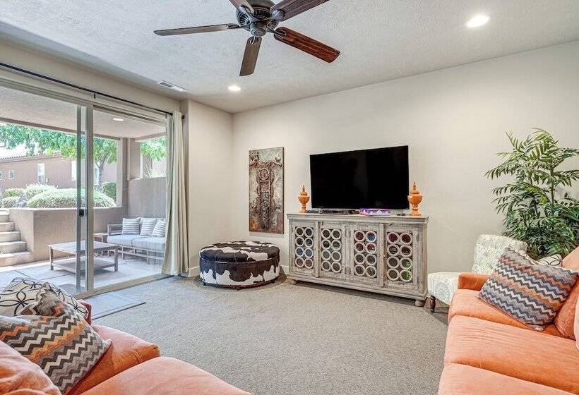 Paradise Village Oasis W/ Lazy River & Hot Tubs!