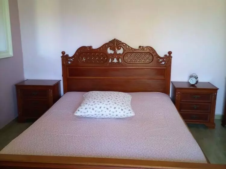 اقامتگاه Chios Green Oasis