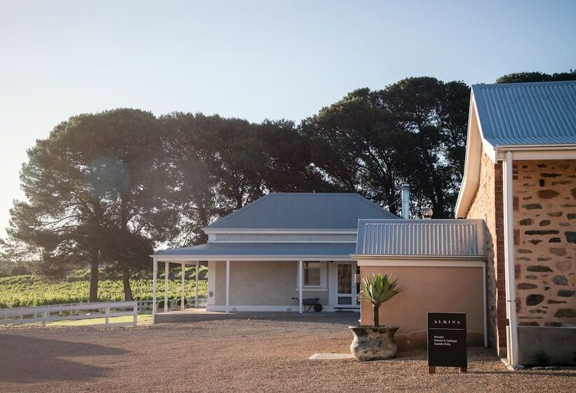 Alkina Old Quarter Luxury Accommodation