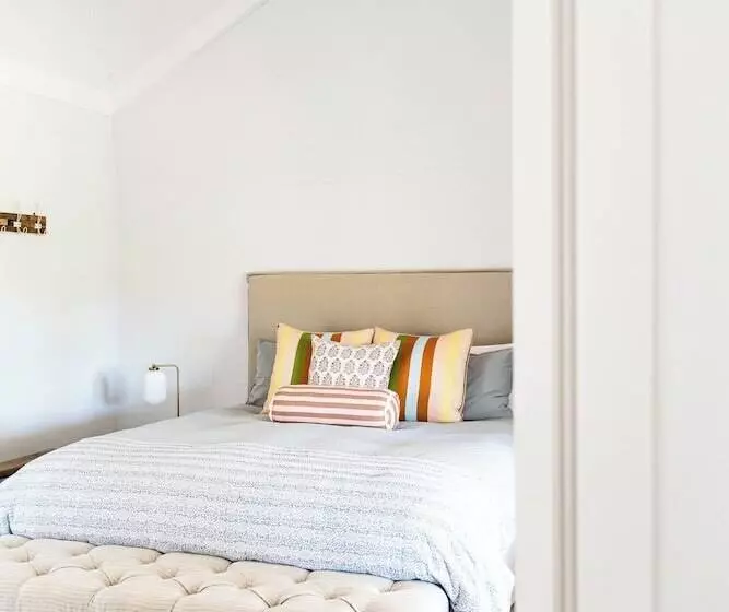 Alkina Old Quarter Luxury Accommodation