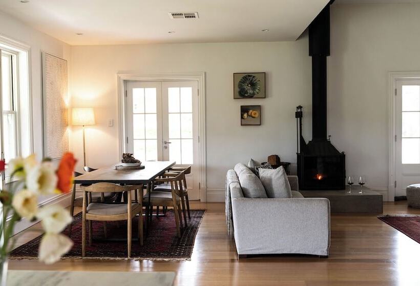 Alkina Old Quarter Luxury Accommodation