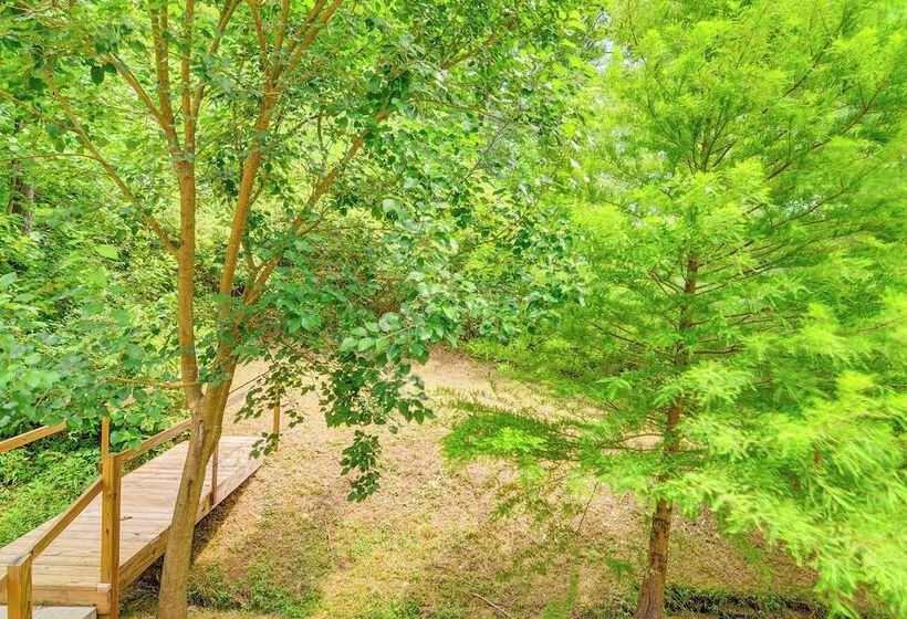 Campton Cottage W/ Hot Tub, Near Hiking + Climbing