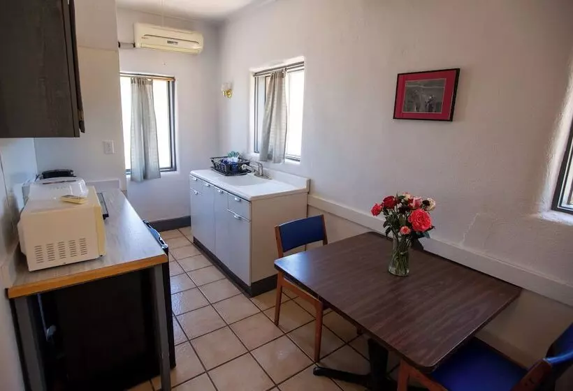 Dam Site Historic District Casitas