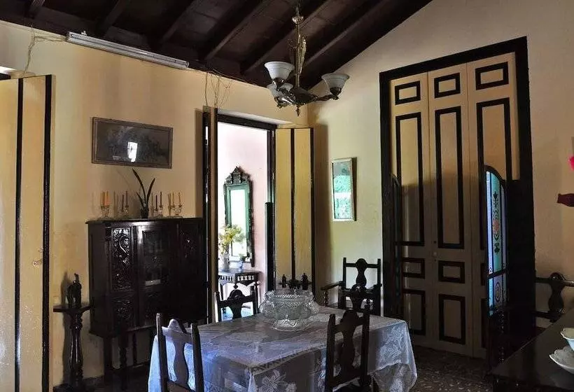 Hostal Los Hermanos