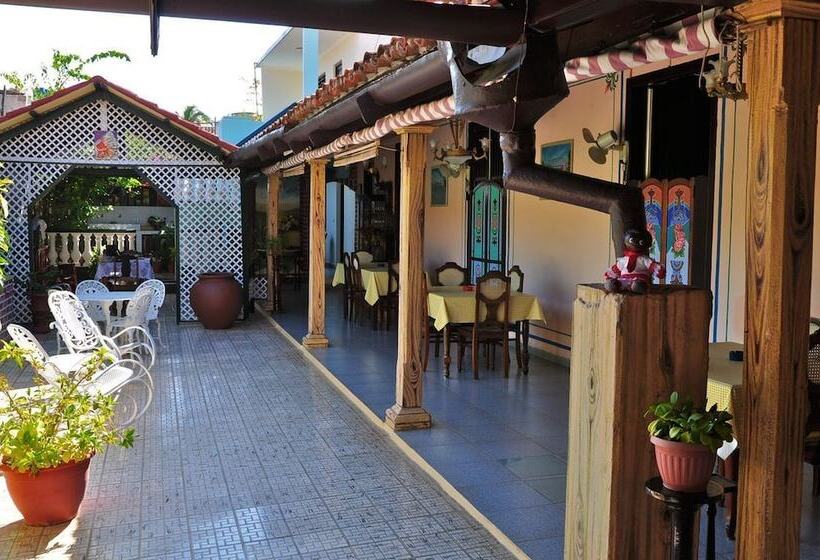 Hostal Los Hermanos