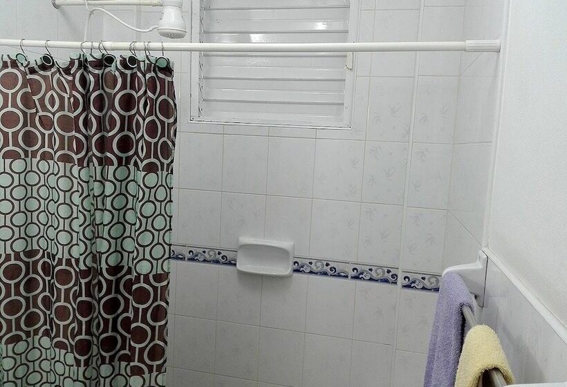 Hostal Victoria Santiago De Cuba