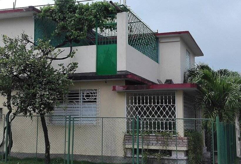 Hostal Victoria Santiago De Cuba