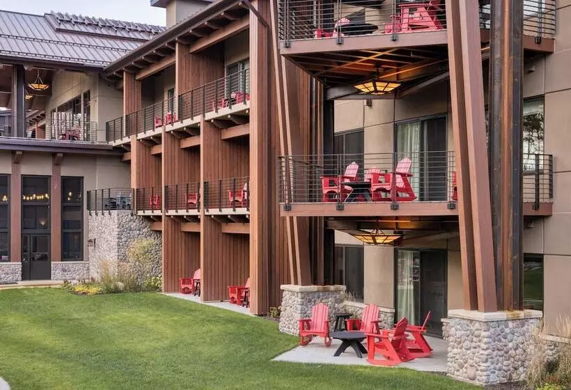 Hotelli The Inn At Sentryworld