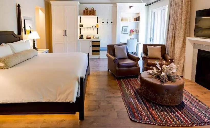 Hotelli The Inn At Sentryworld