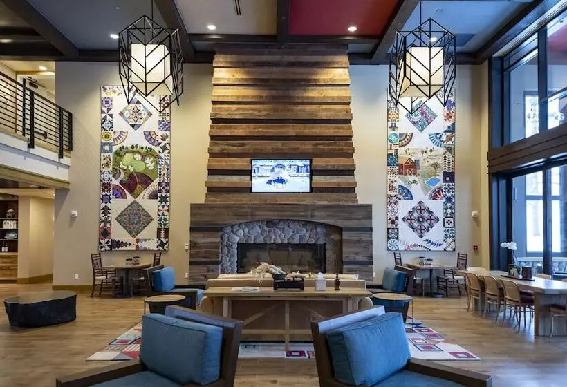 Hotelli The Inn At Sentryworld