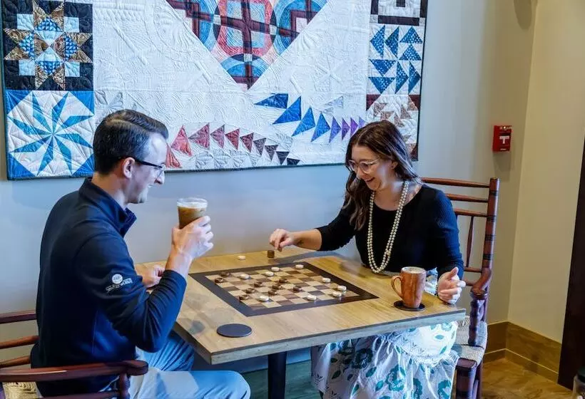 Hotelli The Inn At Sentryworld