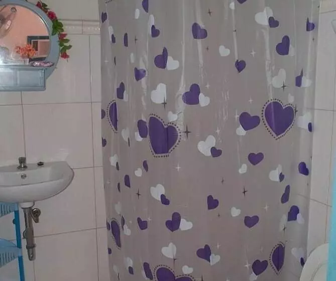 ペンション Hostal Familia Moretón Sánchez