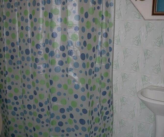 پانسیون Hostal Familia Moretón Sánchez