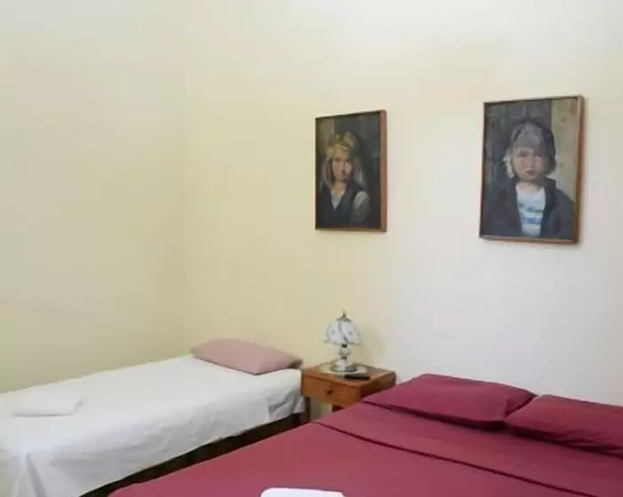 ペンション Hostal Casa Francisco