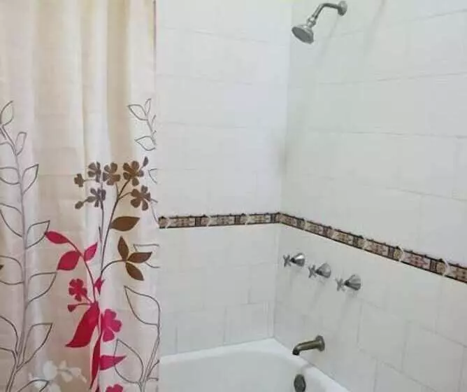 ペンション Hostal Casa Francisco