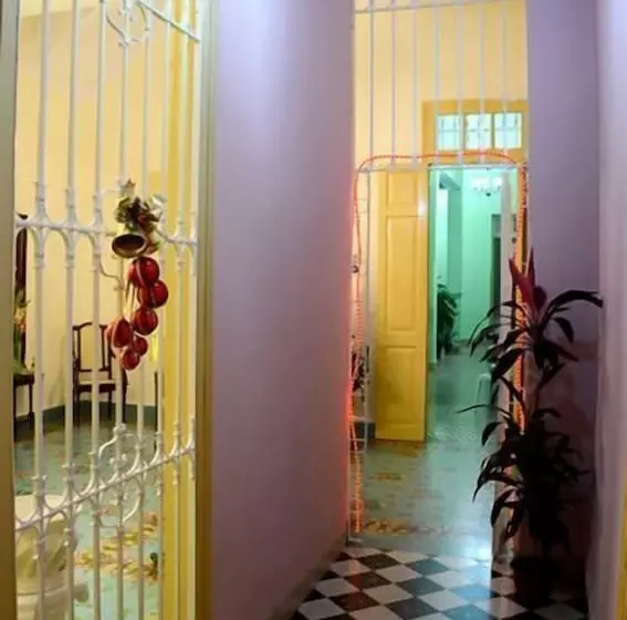 ペンション Hostal Casa Francisco