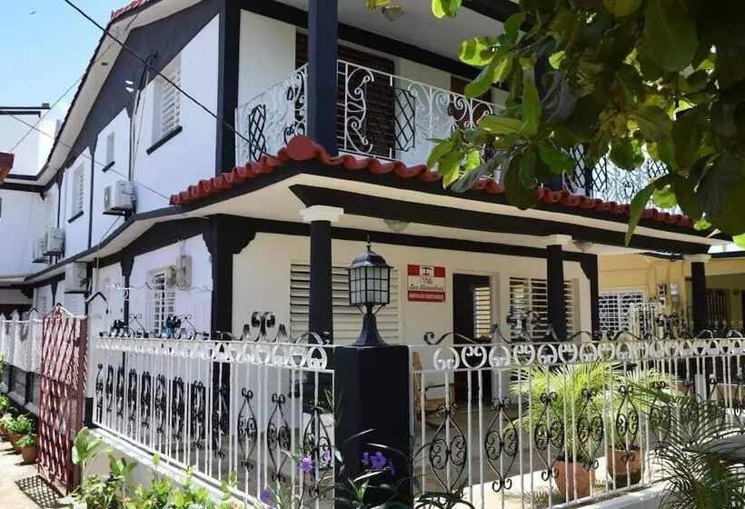 ペンション Villa Las Almendras