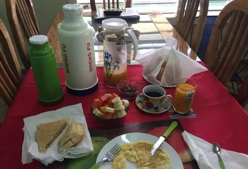 ペンション Villa Las Almendras