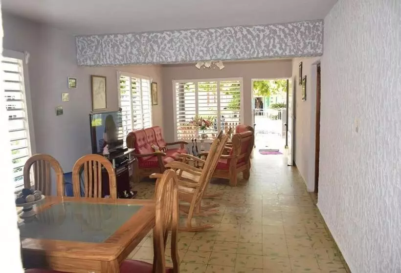 ペンション Villa Las Almendras