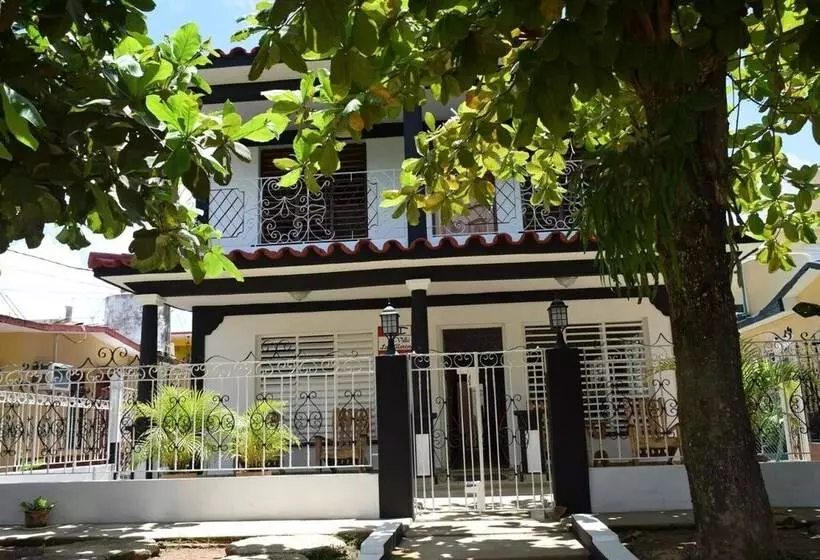 ペンション Villa Las Almendras