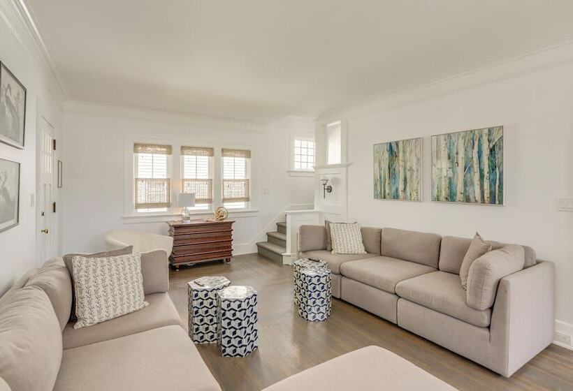 Port Clinton Home W/ Lake View   Walk To Beach!