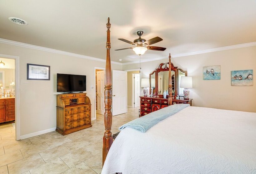 Blue Ridge Mtn Views: Ranch Style Home In Sparta!