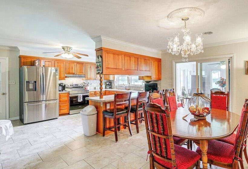 Blue Ridge Mtn Views: Ranch Style Home In Sparta!