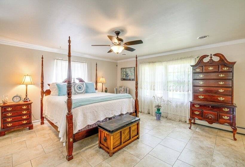 Blue Ridge Mtn Views: Ranch Style Home In Sparta!