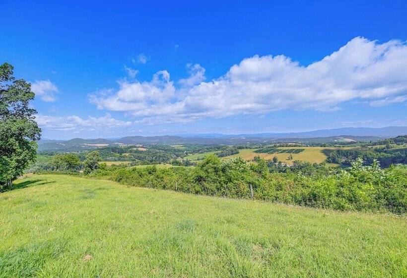 Blue Ridge Mtn Views: Ranch Style Home In Sparta!