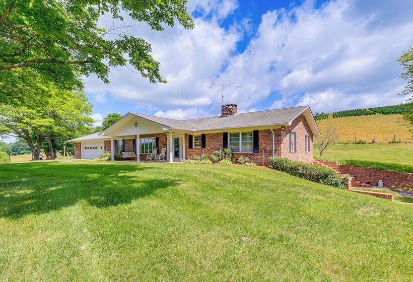 Blue Ridge Mtn Views: Ranch Style Home In Sparta!