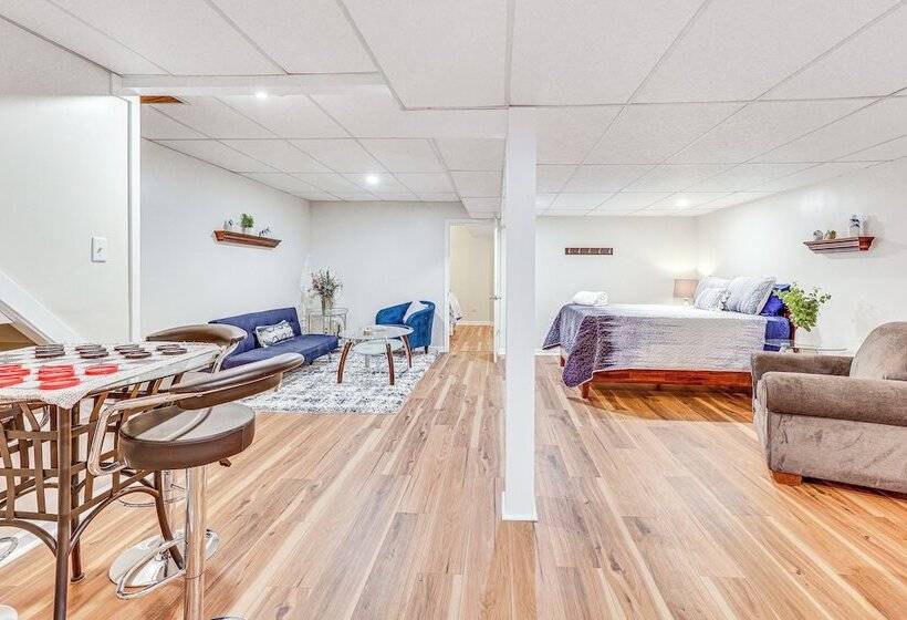 Spacious Ohio Family Home On 5 Acre Property!