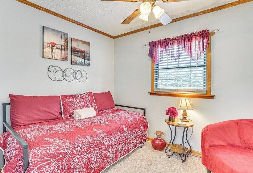 Spacious Ohio Family Home On 5 Acre Property!