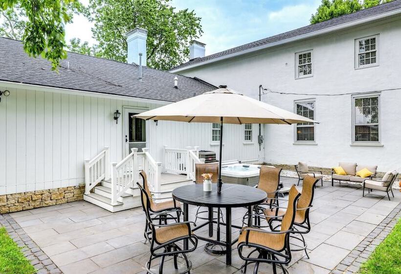 Vineyard Retreat At George Vest Historical Home