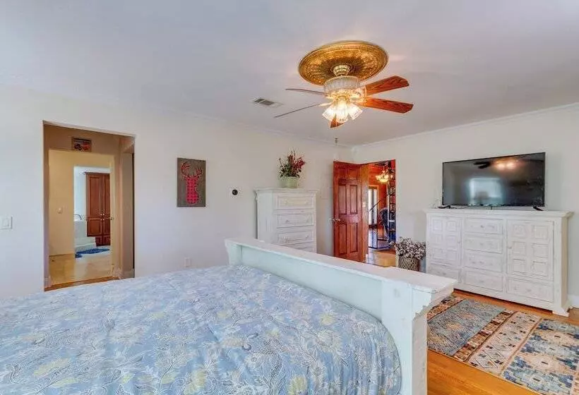 Waterfront Milton Home W/ Boat Dock!