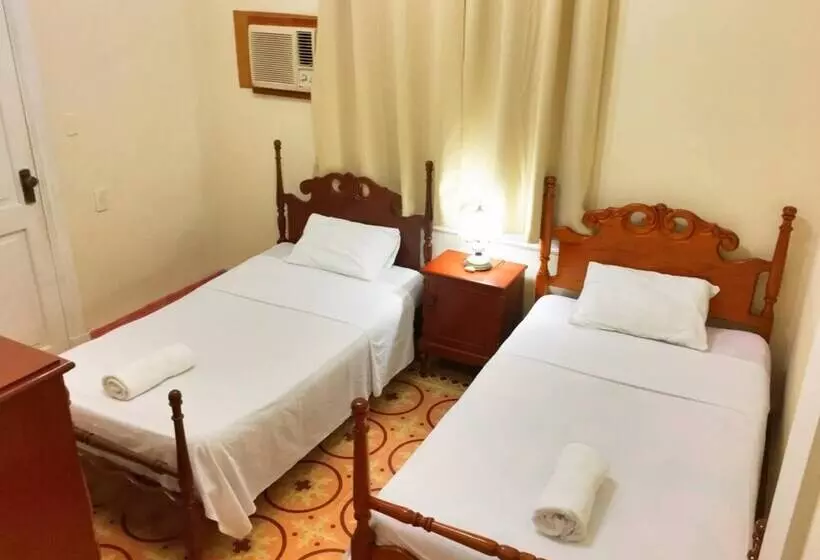 Yolanda's B&b