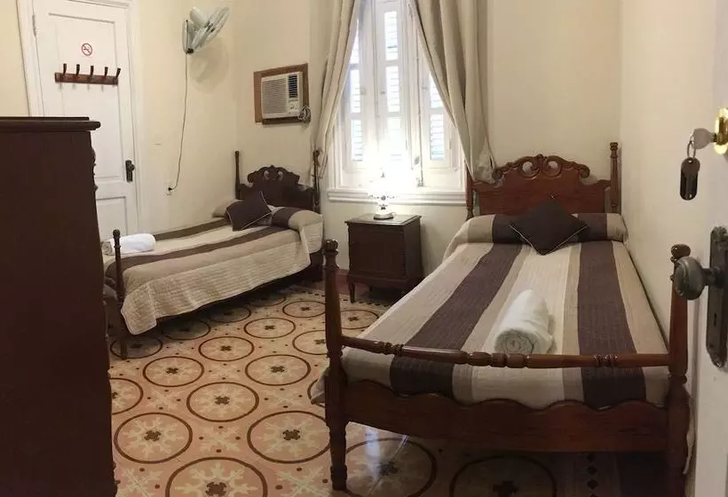 Yolanda's B&b