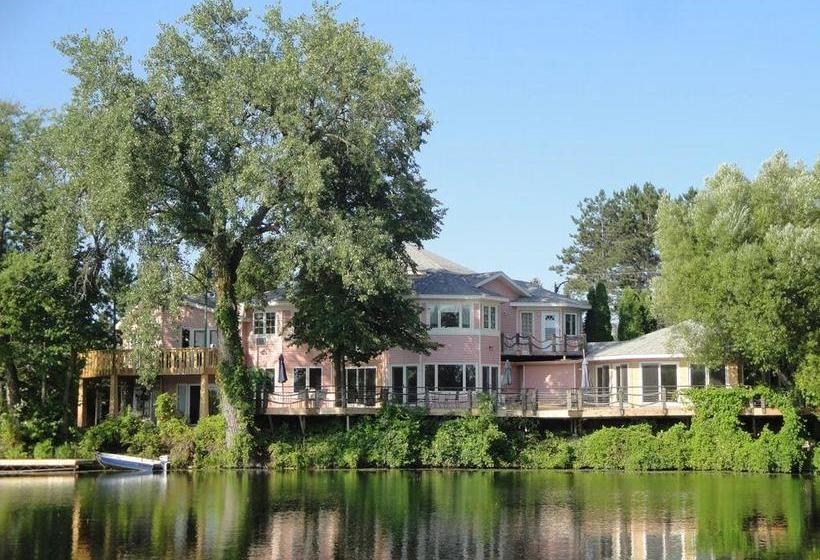 住宿加早餐 Red Bridge Inn