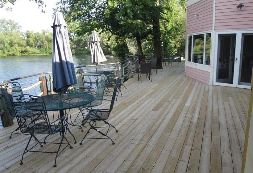 住宿加早餐 Red Bridge Inn