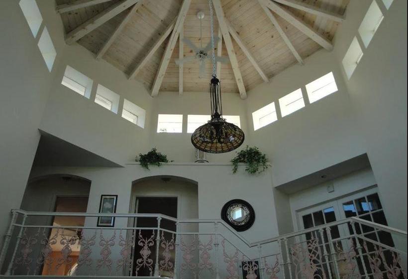 住宿加早餐 Red Bridge Inn