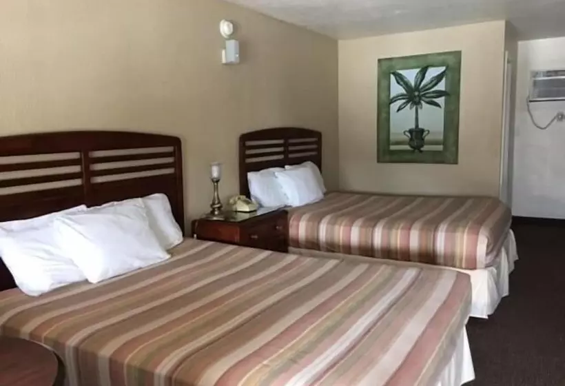 Dinner Bell Motel
