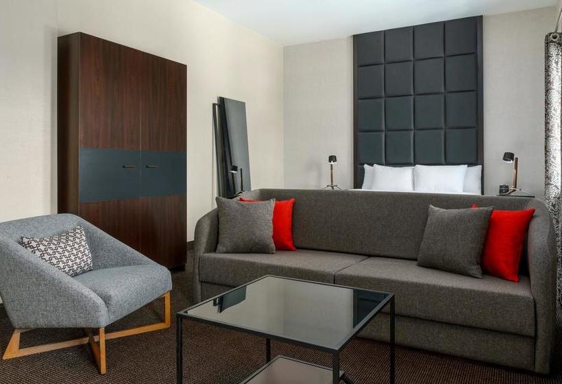 Joinery Hotel Pittsburgh, Curio Collection By Hilton