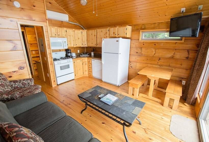 Edinboro Lake Resort Cabins