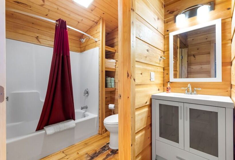 Edinboro Lake Resort Cabins